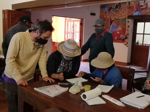 ¿CÓMO REGISTRARSE Y PARTICIPAR?